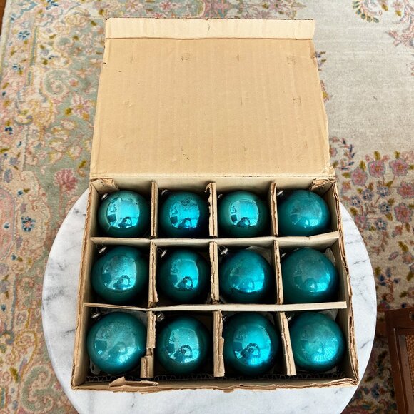 Vintage Box of 12 Christmas Glass Ball Ornaments Japan Aqua Mercury Glass - Picture 2 of 10